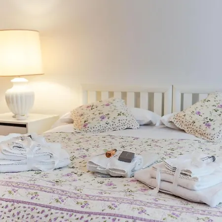 Residenza Al Centro Storico בית הארחה 2*