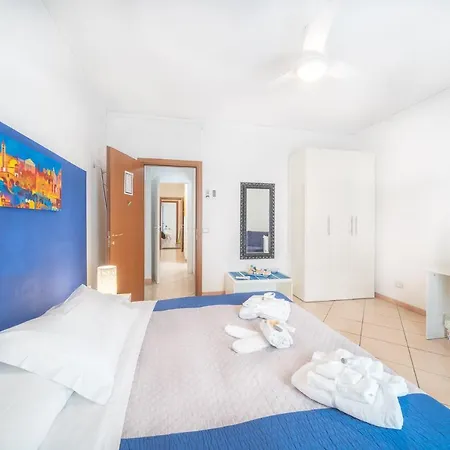 Residenza Al Centro Storico Affittacamere 2*