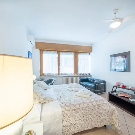 Residenza Al Centro Storico Konukevi Verona