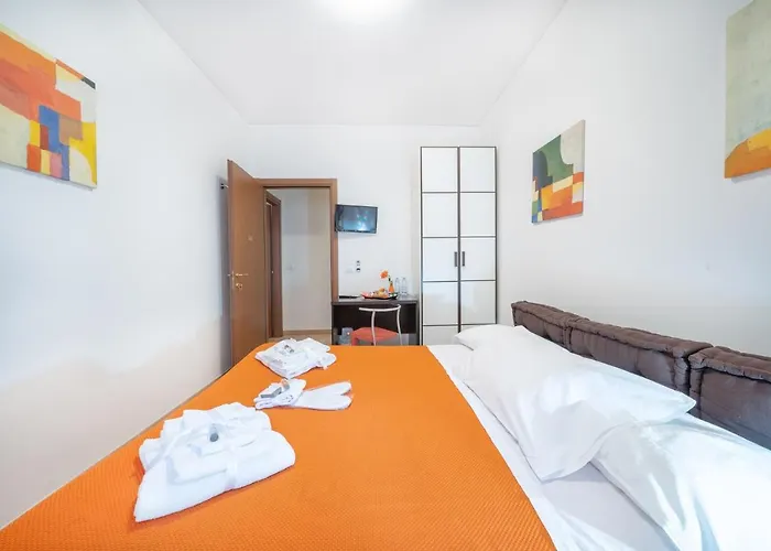 Residenza Al Centro Storico Affittacamere 2*